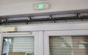 volet roulant manuel verrous cassés